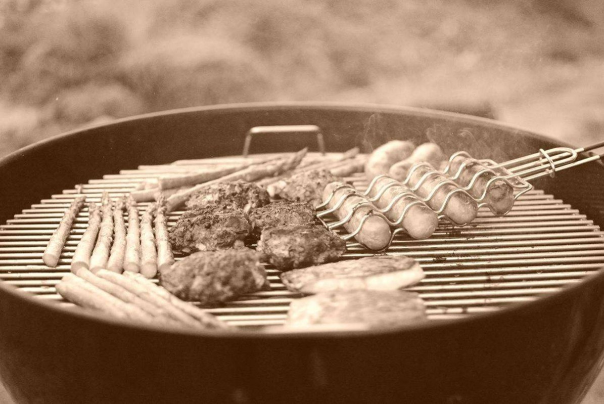 Comment nettoyer une grille de barbecue ? Astuce ménage