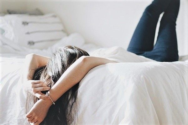 relaxation avec une aide à domicile